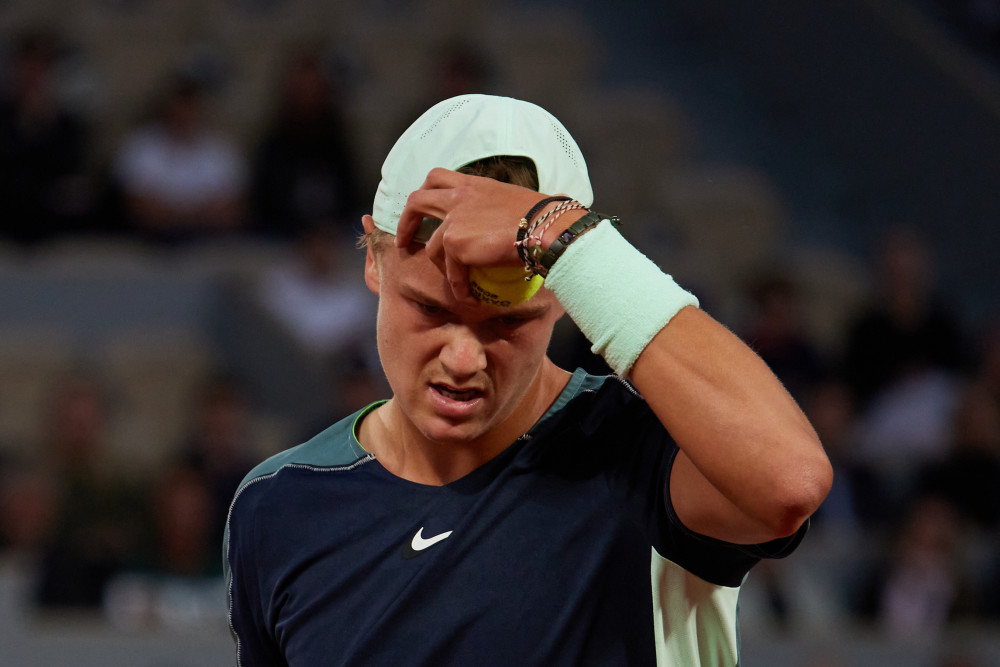 以微弱的比 以微弱的比