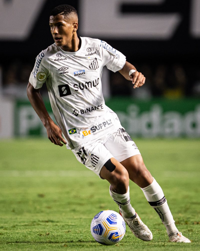 保持联系的 保持联系的