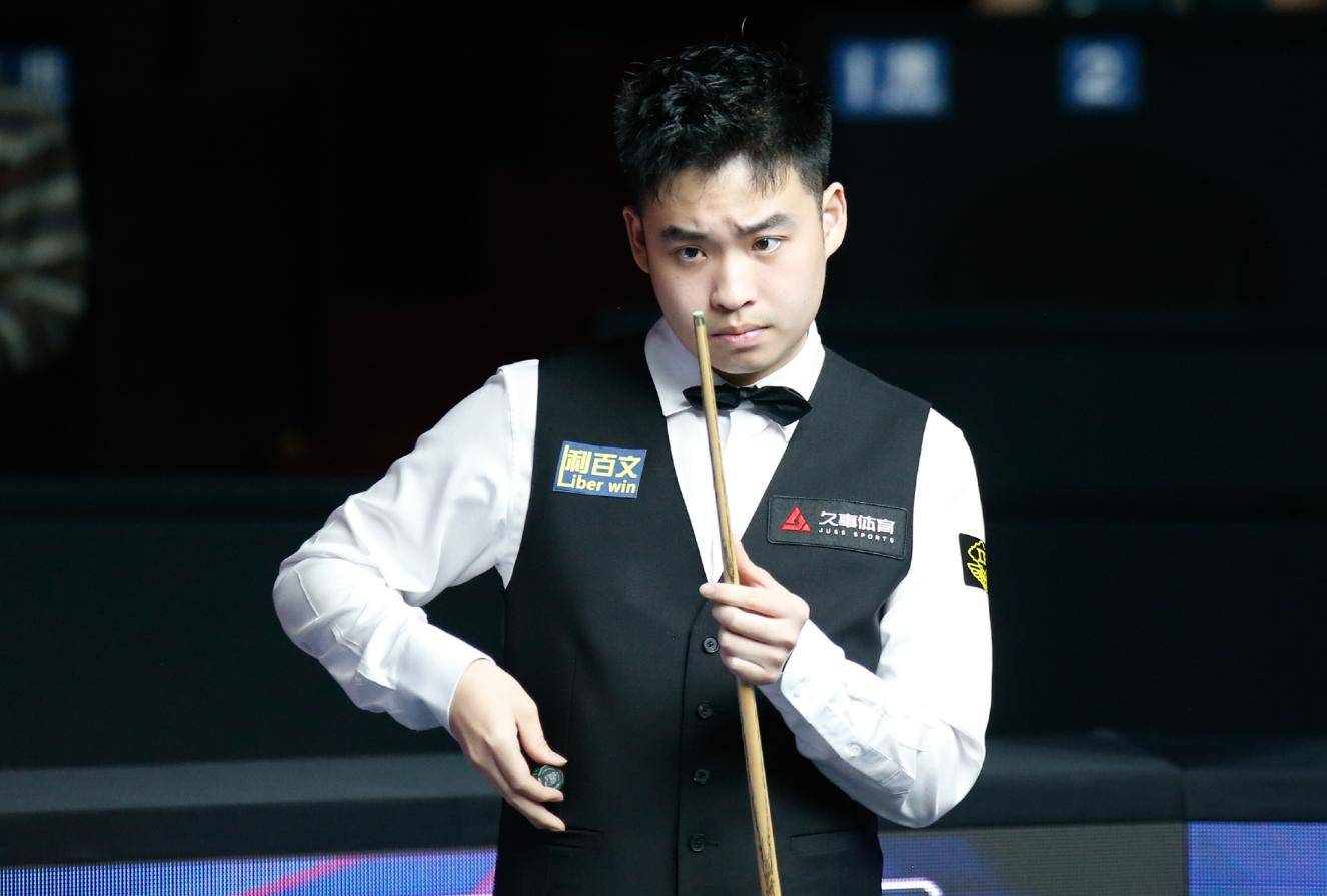 的两套首发 的两套首发